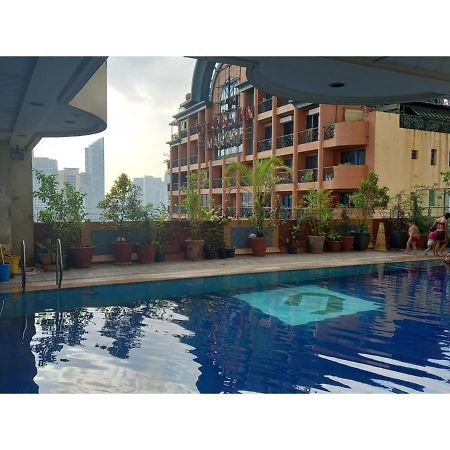Capital O 914 Makati Palace Hotel Makati City Bagian luar foto
